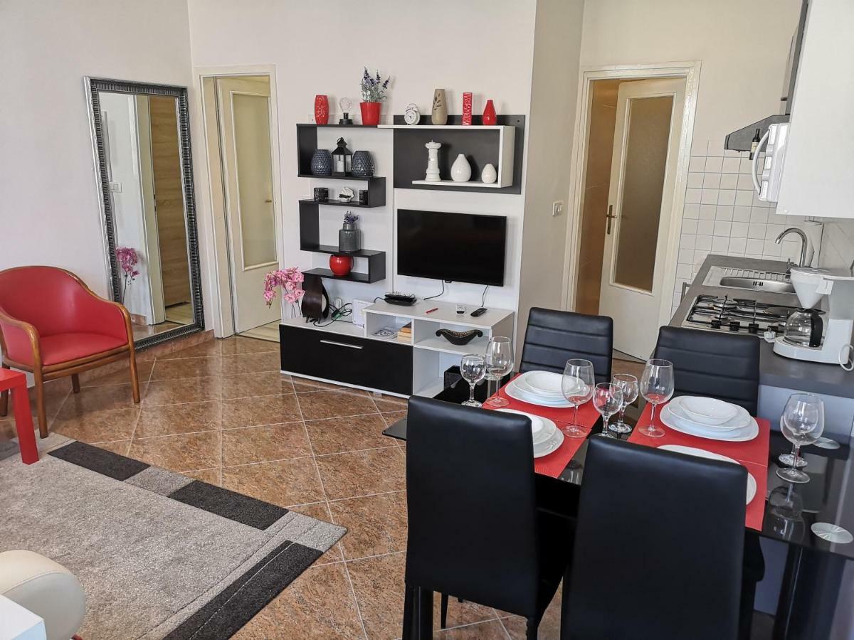 Studio Bi Lägenhet Umag Exteriör bild