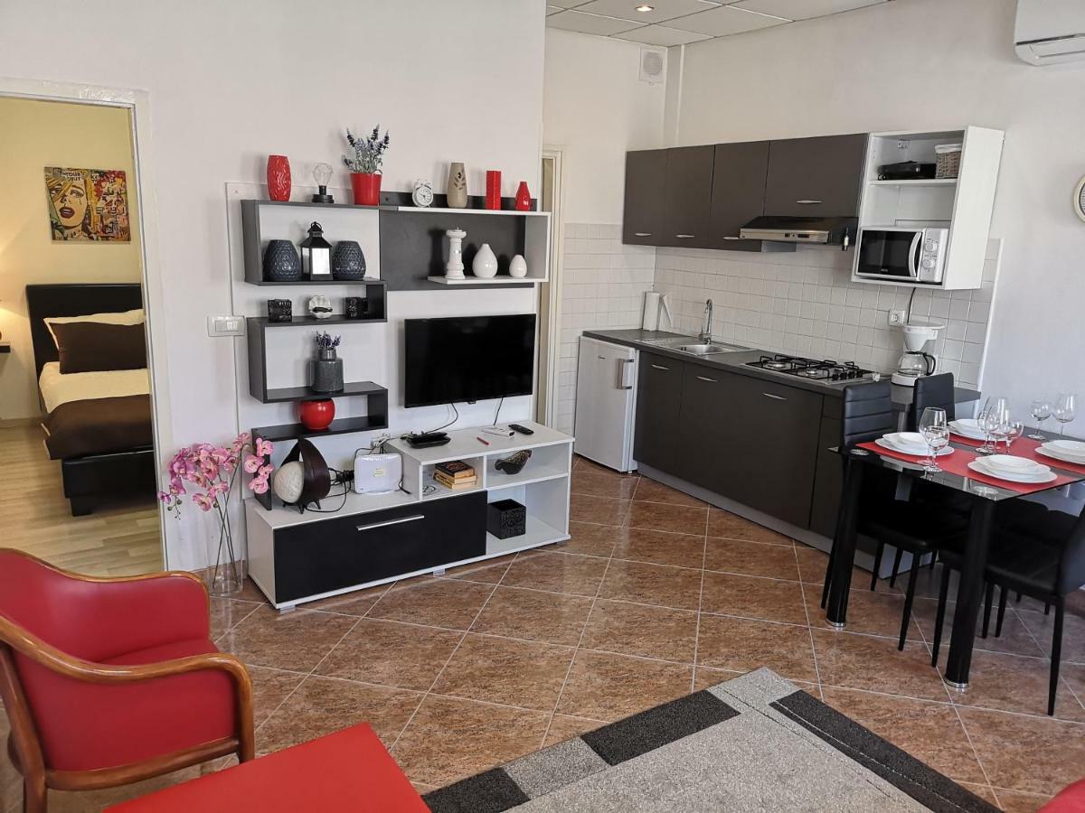 Studio Bi Lägenhet Umag Exteriör bild